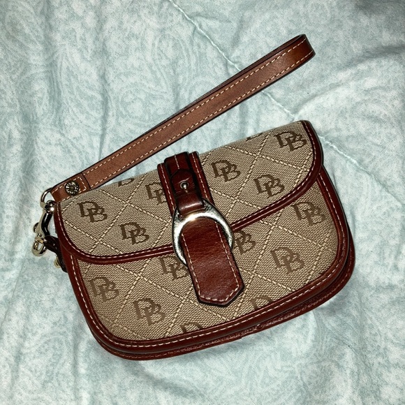 DOONEY & BOURKE WRISTLET🤎🖤🤎 - Picture 1 of 8